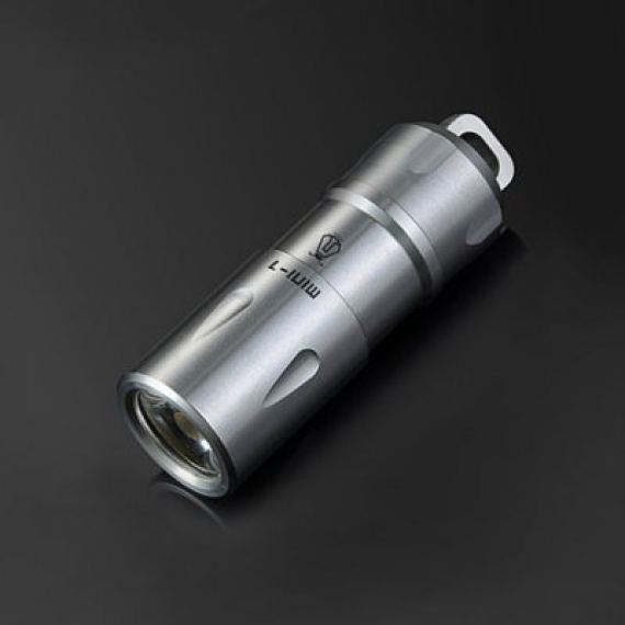 JETBeam 130流明鋼版USB充電口袋電筒